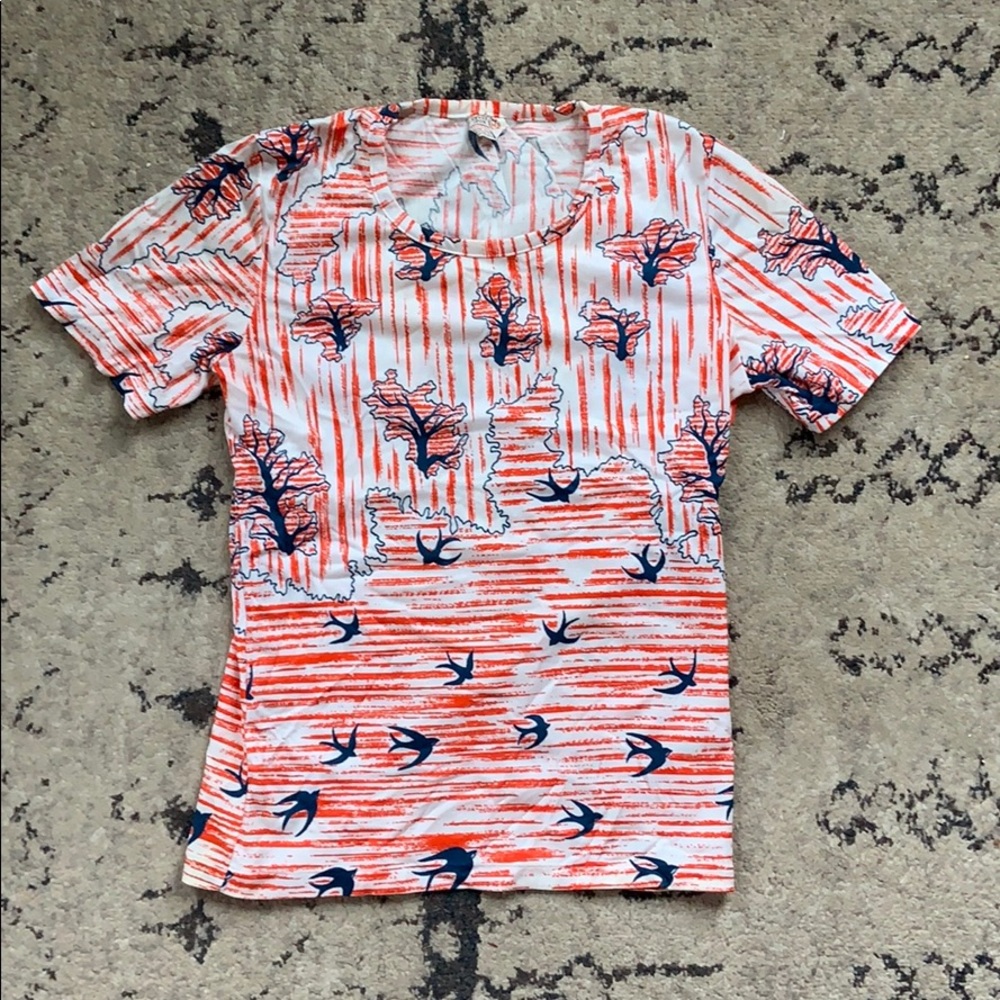 1970s Vintage Retro Tee Shirt !!